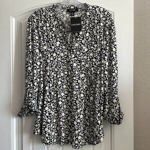 NWT Cocomo Black/White Floral Pleated Top XL